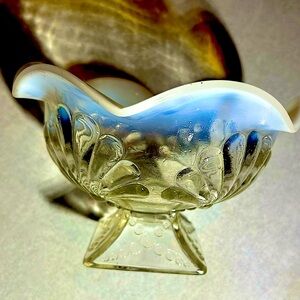 Vintage Jefferson French Opalescent Glass Bowl with Foot